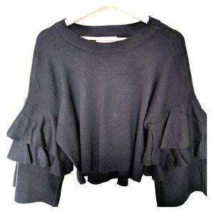 Ruffled long sleeve crop top